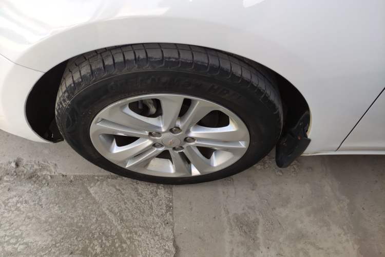 Used Chevrolet Cruze 2015 1.5L Automatic Fashion Navigation Edition