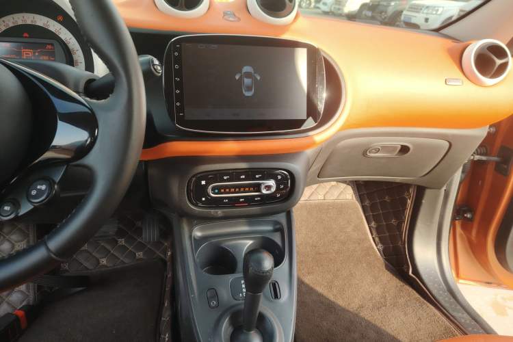 Used smart forfour 2016 1.0L 52 kW Dynamic Edition