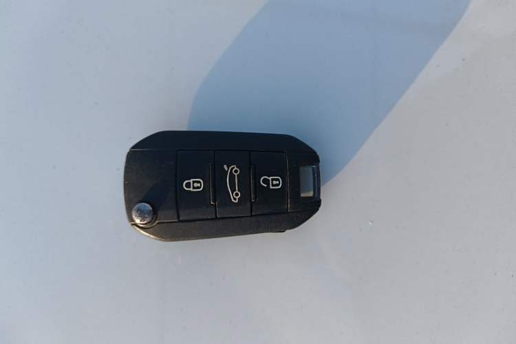 Used Peugeot 301 2017 1.6L Automatic Comfort Edition