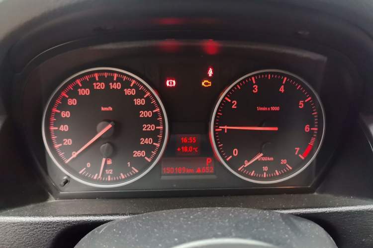 Used BMW X1 2012 sDrive18i Fashion Model Instrument Cluster