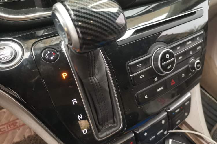 Used GAC Trumpchi M8 2018 320T Luxury Edition
