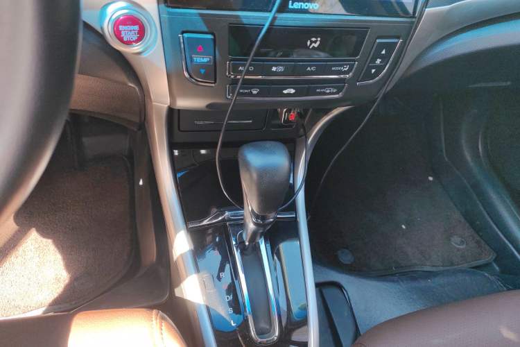 Used Honda Crider 2016 1.8L CVT Leading Edition
