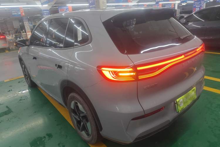 Used Geely Galaxy E5 2024 530km Long-Range Version Rear Left 45 Deg