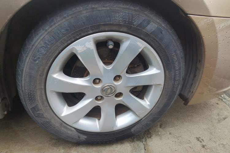 Used Dongfeng Aeolus A60 2012 2.0L CVT Luxury Version
