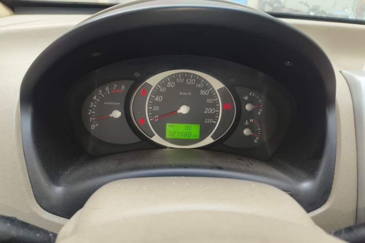 Used Hyundai Tucson 2009 2.0L Manual Two-Wheel Drive Fashion Edition