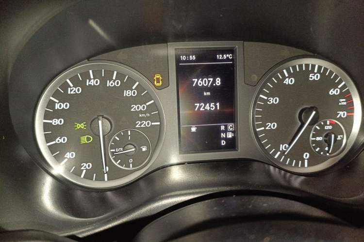 Used Mercedes-Benz Vito 2016 2.0T Business Edition
