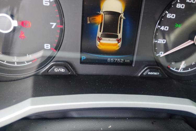 Used Geely Auto Emgrand GS 2019 1.4T CVT Edition Odometer Close Up