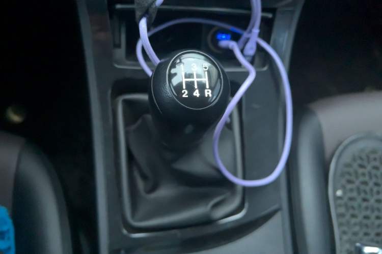 Used Mazda Mazda 3 2015 Hatchback 1.6L Manual Comfort Edition