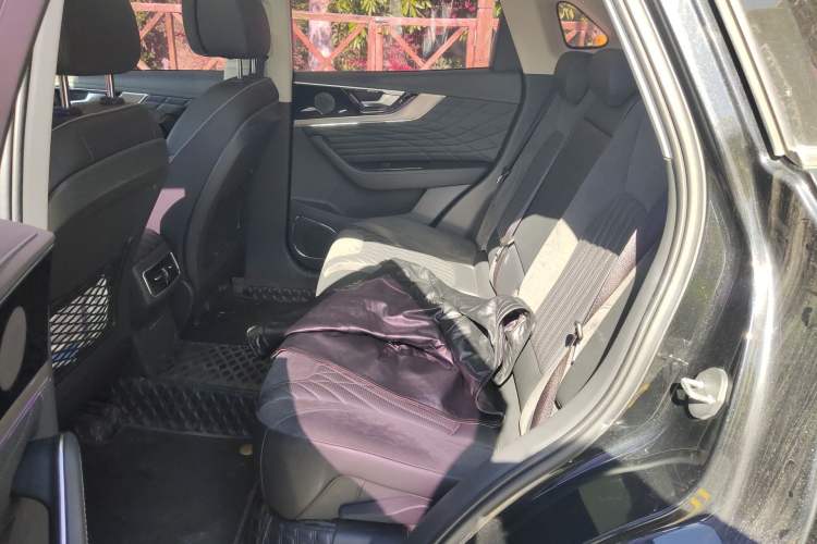 Used Hongqi HS5 2022 Revised Version 2.0T Smart Connect Flagship Edition