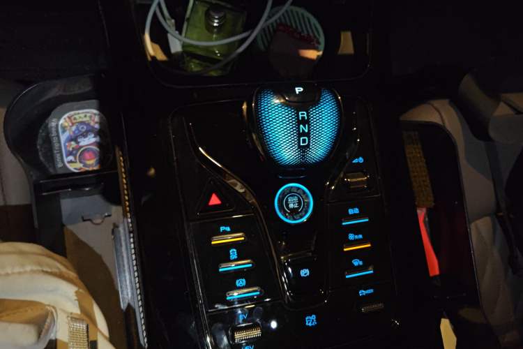 Used BYD Han 2022 DM-i 121KM Prestige Model