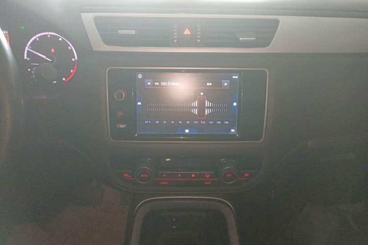 Used Qoros 5 2017 1.6T Automatic Prestige Model