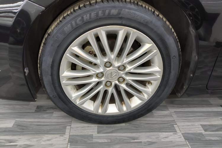 Used Lexus ES 2015 200 Elite Edition Exterior 4