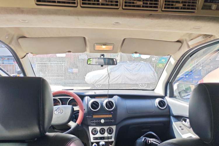 Used CHANGAN KAICHENG Ounuo S 2015 1.5L CNG Model
