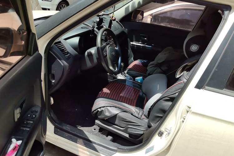 Used Kia Soul 2012 1.6L AT GL
