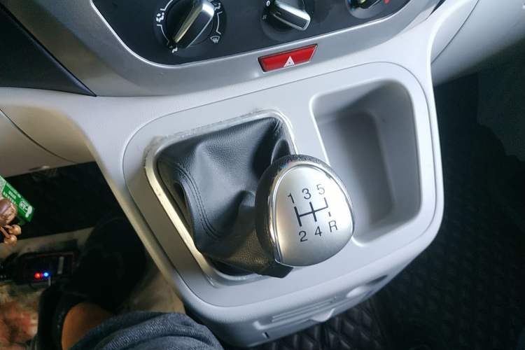 Used JAC Refine M3 2023 PLUS 1.5T 5/7-seat Classic Edition