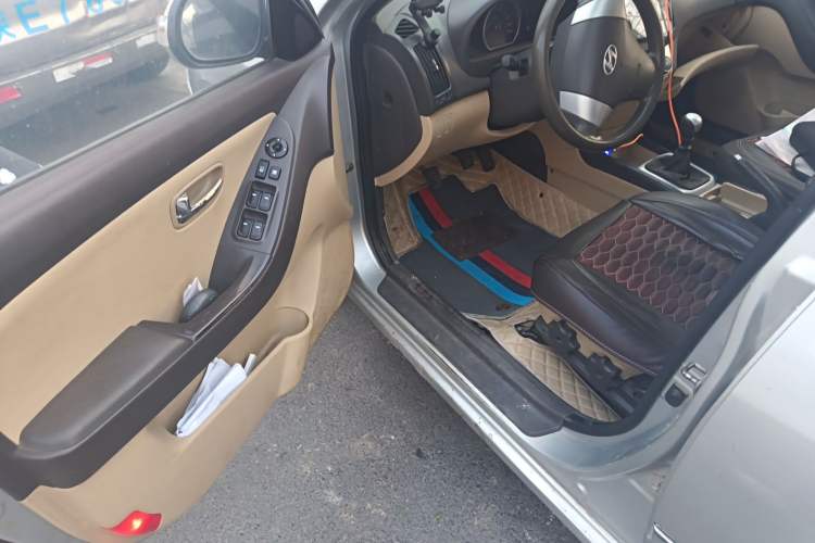 Used Hyundai Celesta 2010 1.6L MT GLS
