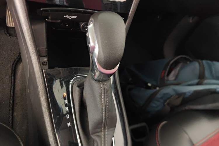 Used Buick Encore 2016 18T Automatic Two-Wheel Drive Urban Elite Model
