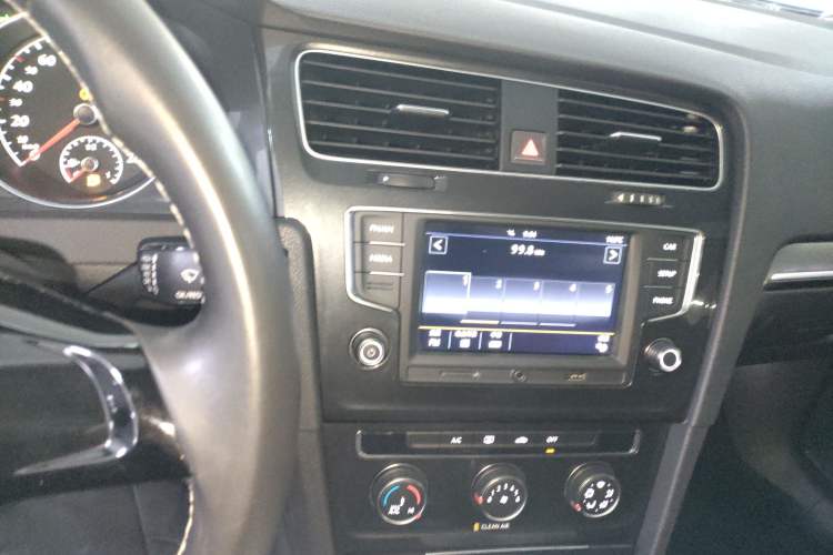 Used Volkswagen Golf 2016 1.6L Automatic Comfort Model