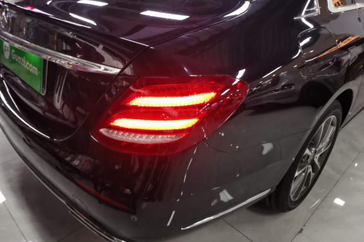 Used Mercedes-Benz E-Class 2018 Facelift E 200 L
