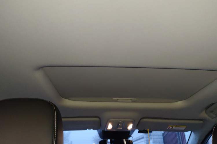 Used GAC Trumpchi M6 2023 PRO 270T DCT Luxury Edition
