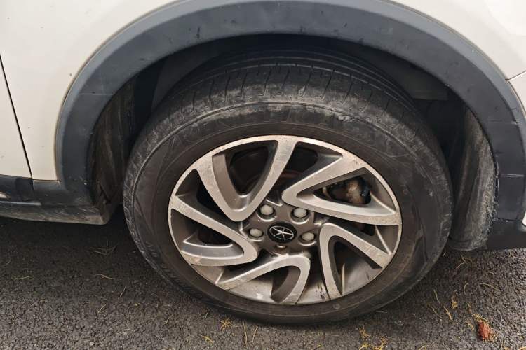 Used JAC Group Refine S3 2014 1.5L CVT Luxury Smart Model Right Front Wheel Hub