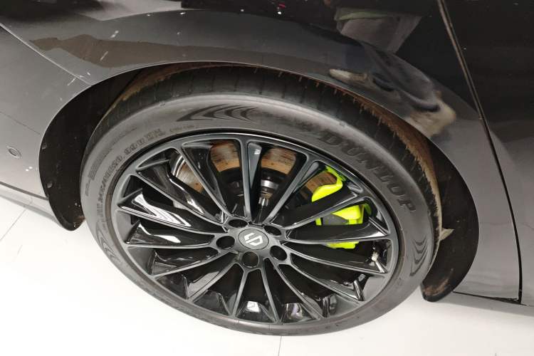 Used Leapmotor C01 2022 Four-Wheel Drive Dual-Motor High-Performance Version
