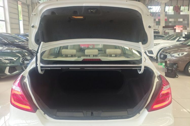 Used Geely Auto Emgrand 2017 Sedan Million Edition 1.5L Manual Luxury Model
