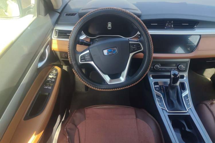 Used Geely Auto Vision S1 2018 1.4T CVT FENGXING Model Steering Wheel