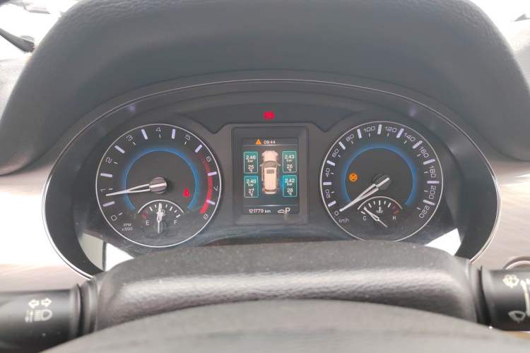 Used Haval H2 2018 Red-Label 1.5T Dual-Clutch Two-Wheel-Drive Luxury Model
