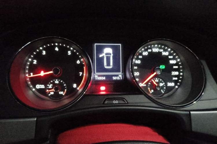 Used Volkswagen Teramont 2017 330TSI Two-Wheel-Drive Luxury Edition Instrument Cluster