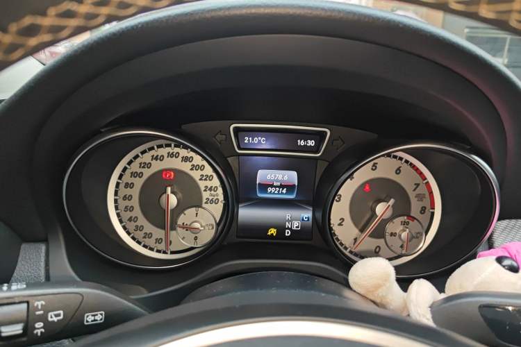 Used Mercedes-Benz GLA 2016 GLA 200 Sport Edition Instrument Cluster