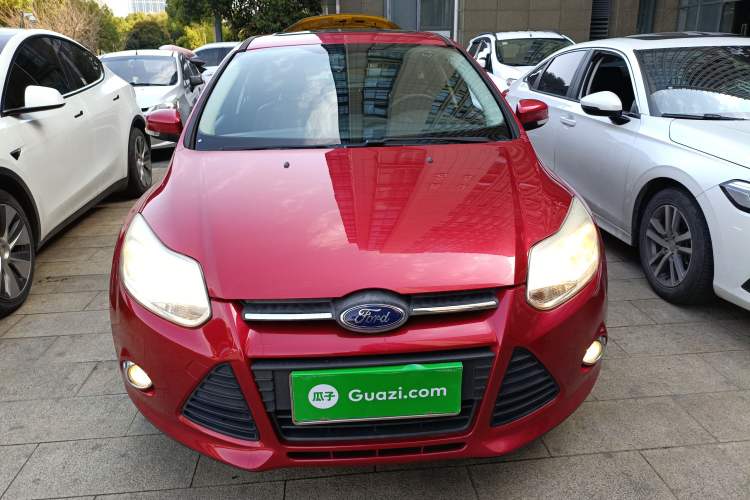 Used Ford Focus 2012 Hatchback 1.6L Automatic Fashion Edition
