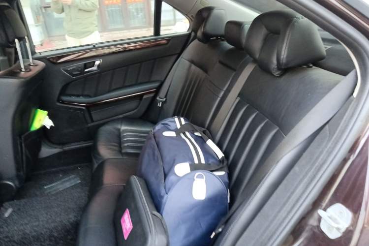 Used Mercedes-Benz E-Class 2011 E 300 L Elegant Model
