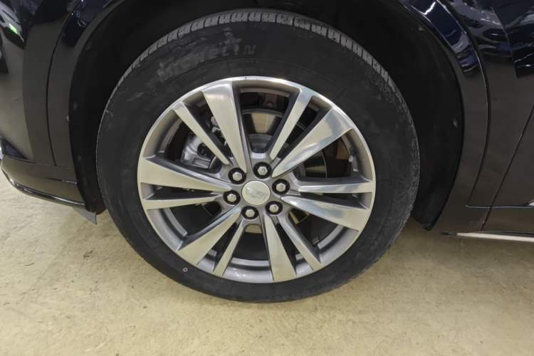 Used Cadillac XT6 2021 28T Six-Seater Luxury Version