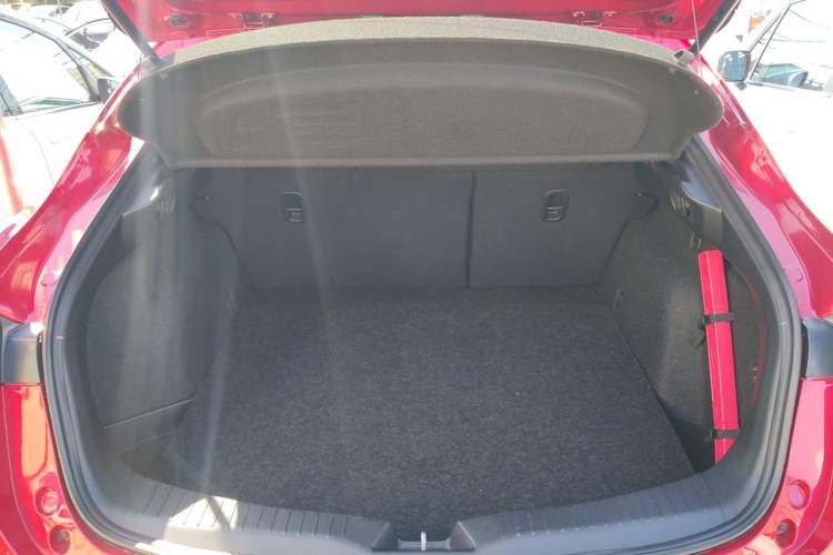 Used Mazda CX-4 2016 2.0L Automatic 2WD Blue Sky Luxury Edition