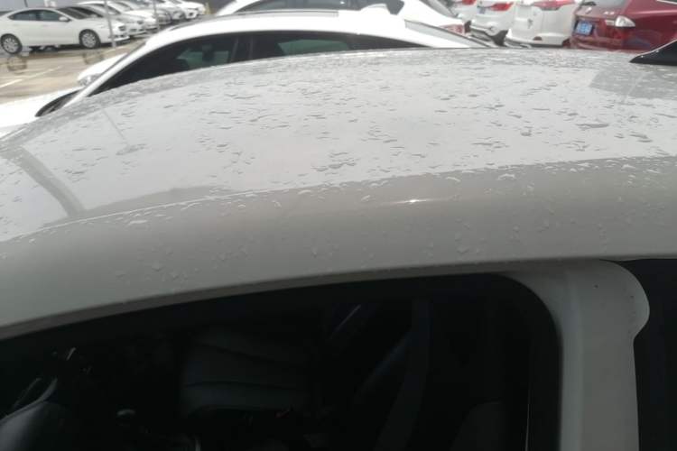 Used Roewe Clever 2022 311km QiQi BoBo Edition Roof