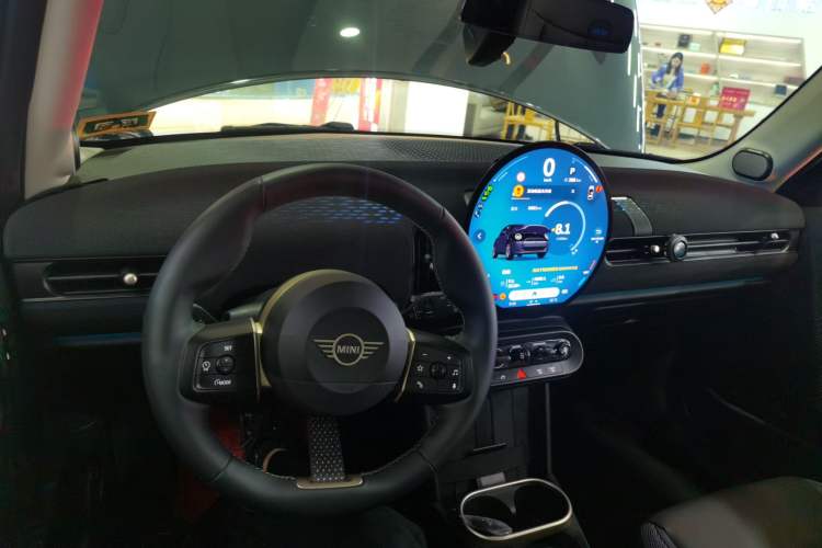 Used MINI MINI 2025 1.5T COOPER Classic Edition Five-Door Version