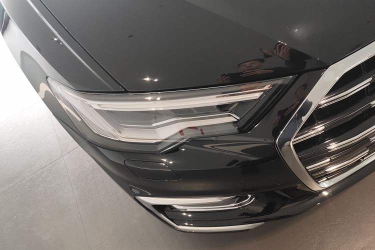 Used Audi A6L 2025 45 TFSI Prestige Dynamic Edition Right Front Headlight