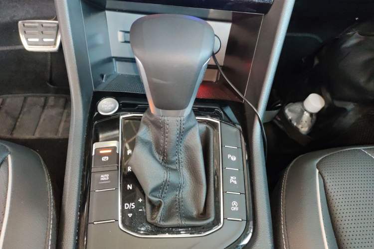 Used Volkswagen Tiguan L 2024 330TSI Automatic Two-Wheel Drive R-Line Enhanced Edition