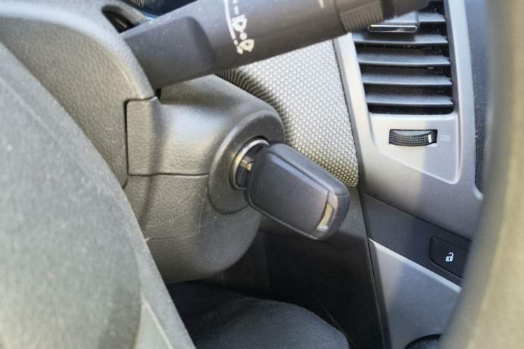 Used Chevrolet Cruze 2013 1.6L SL MT
