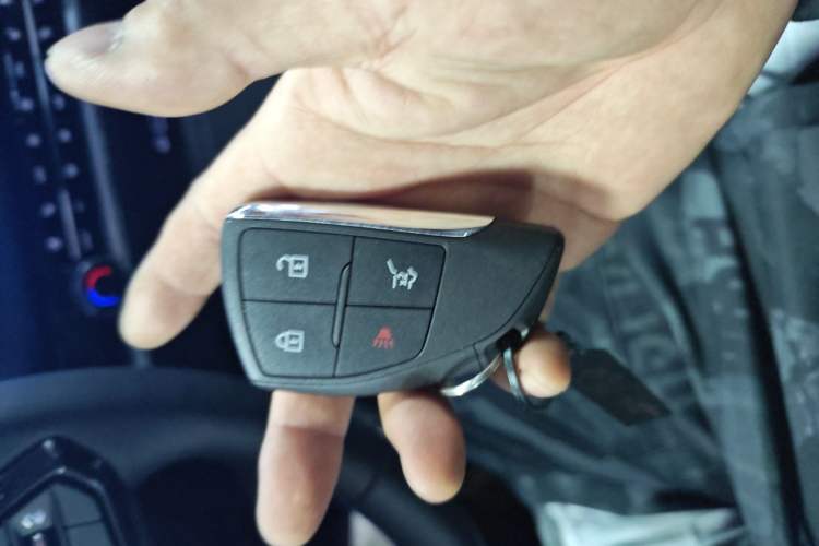 Used Chevrolet Equinox Plus 2024 102km RS Ultimate Edition