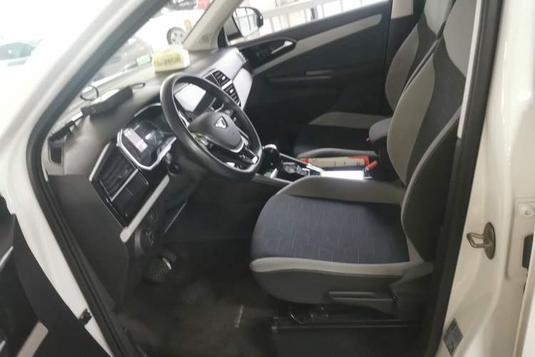 Used Jetta VS5 2022 280TSI Automatic Trend Edition
