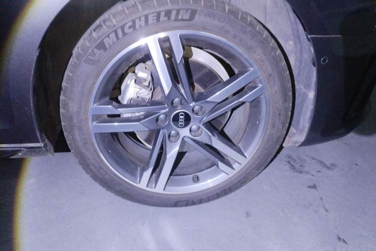 Used Audi A4L 2022 40 TFSI Luxury Dynamic Model