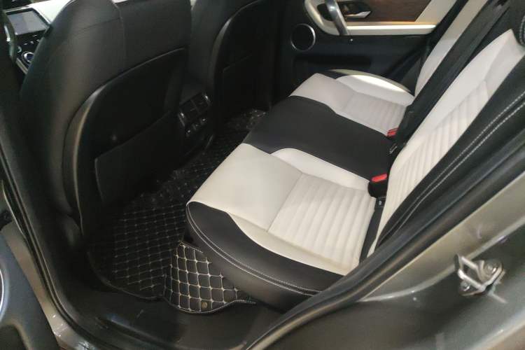 Used Land Rover Discovery Sport 2022 249 PS R-Dynamic S Performance Edition 5 Seats