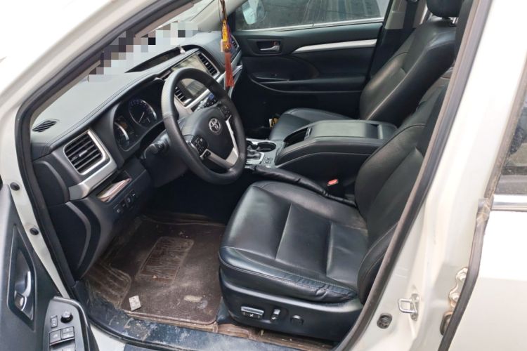 Used Toyota Highlander 2018 2.0T Four-Wheel Drive Luxury Edition 7 Seats China V Emission Standard