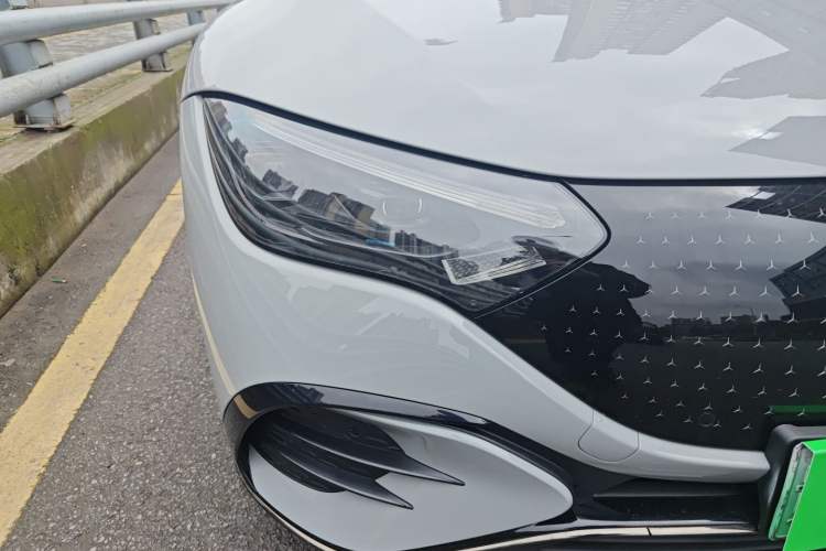 Used Mercedes-Benz EQE 2022 350 First Edition Special Version Exterior 6