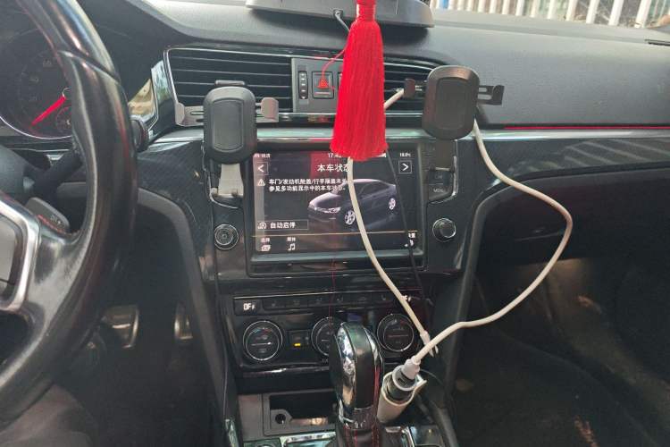 Used Volkswagen Lamando 2017 2.0T GTS
