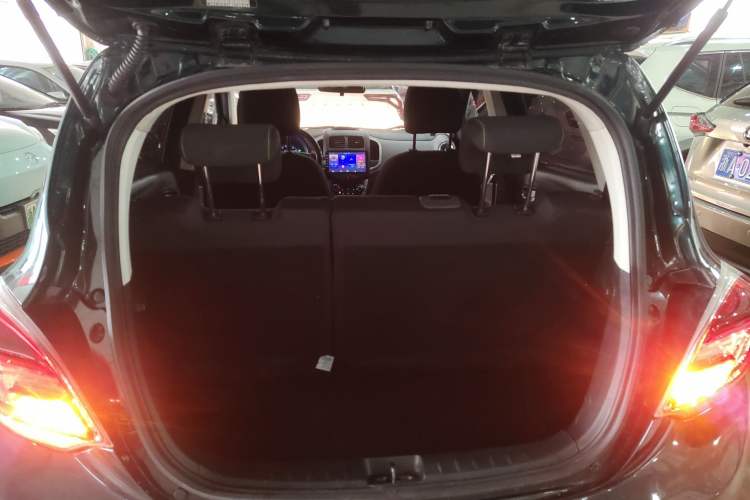 Used Oshan Benni E-Star 2021 National Edition Xin Yue Version (Fast-Charging Edition) Lithium Iron Phosphate (31.95 kWh)