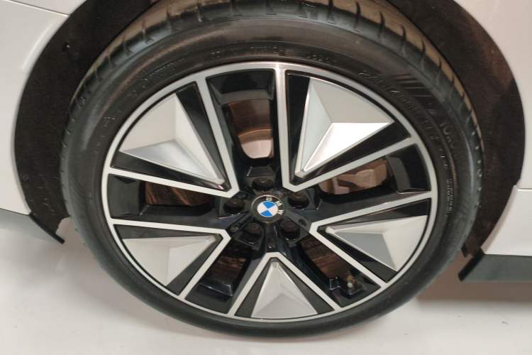 Used BMW i3 2025 eDrive 40 L Midnight Sports Package