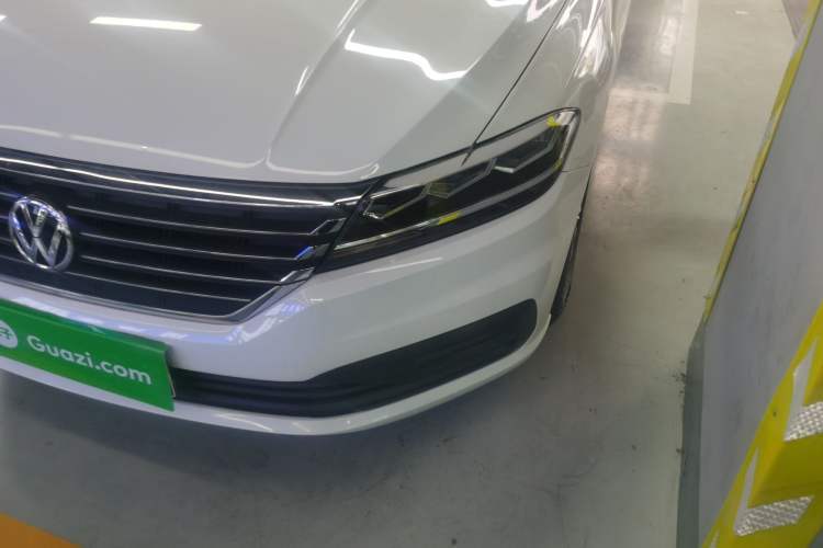 Used Volkswagen Lavida 2019 1.5L Automatic Fashion Edition China VI Left Front Headlight